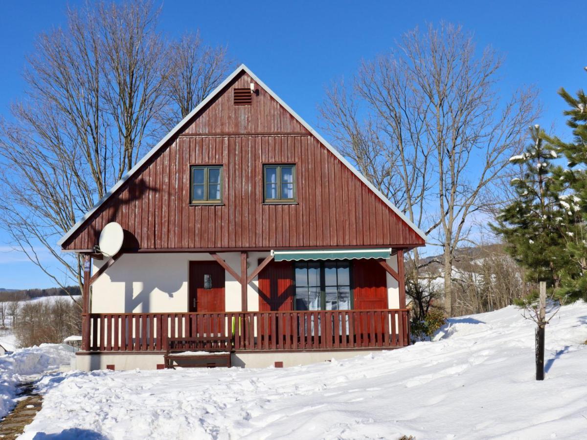 Holiday Home Holiday Hill 67 By Interhome Cista  エクステリア 写真