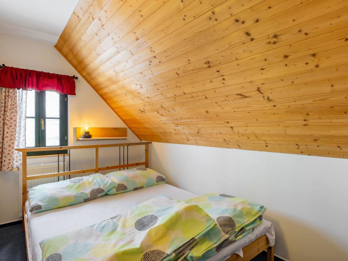 Holiday Home Holiday Hill 67 By Interhome Cista  エクステリア 写真