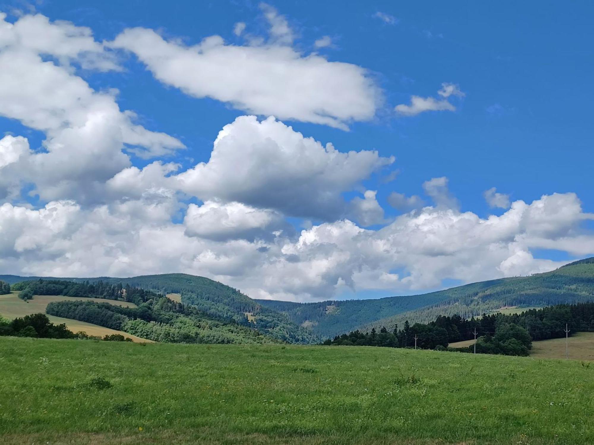 Holiday Home Holiday Hill 67 By Interhome Cista  エクステリア 写真